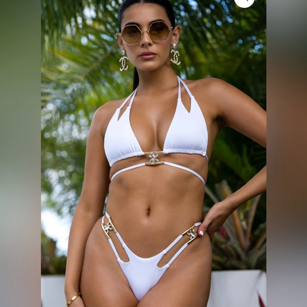 crush 2 pieces White Strappy Bikini set crystals size small